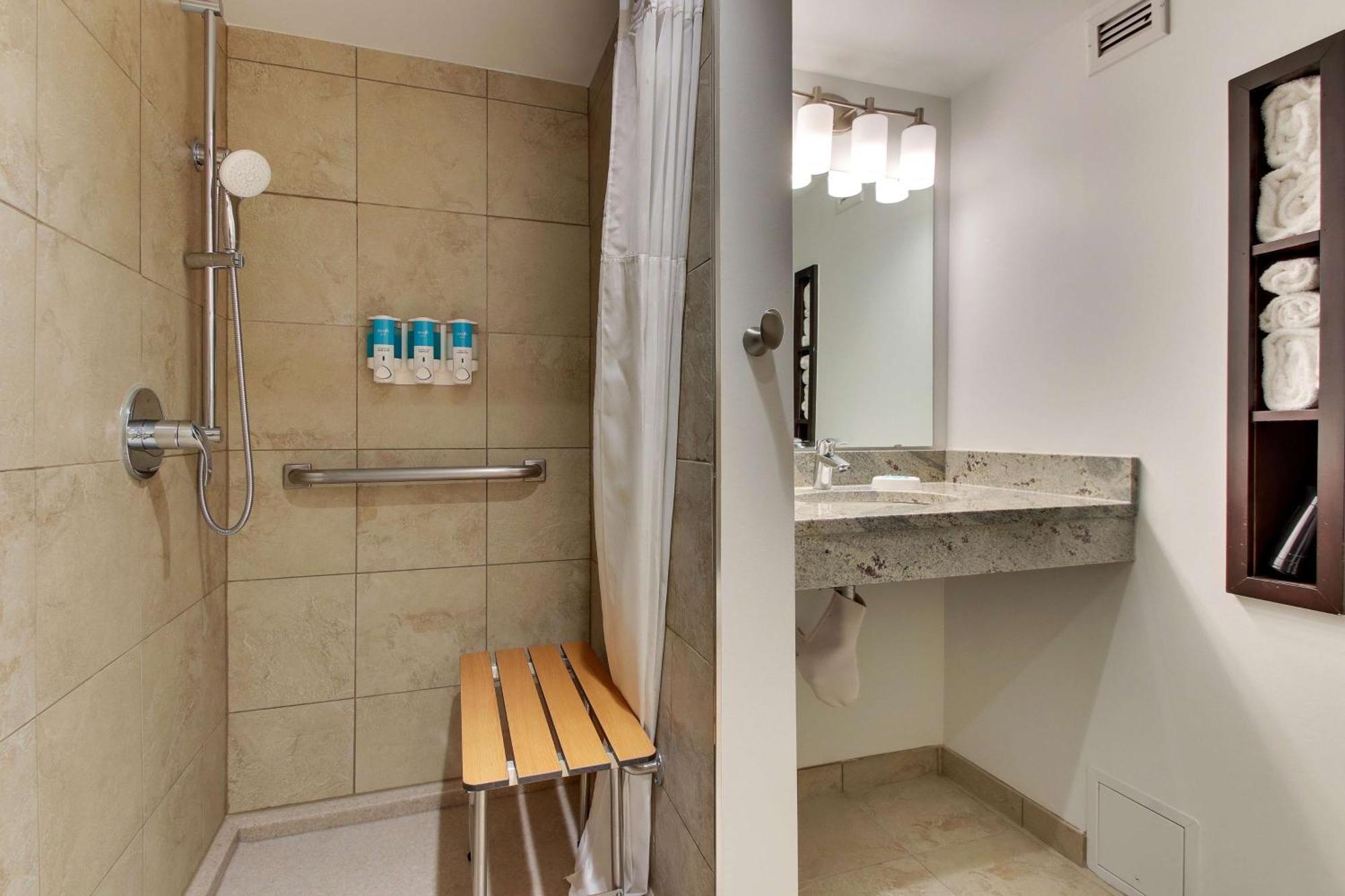 Drury Inn & Suites Poplar Bluff Dış mekan fotoğraf